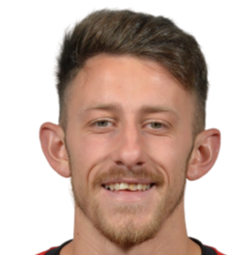 https://img.jb1988ad.com/img/football/player/ce7f237112a4c2665ce21bc7d127feed.png